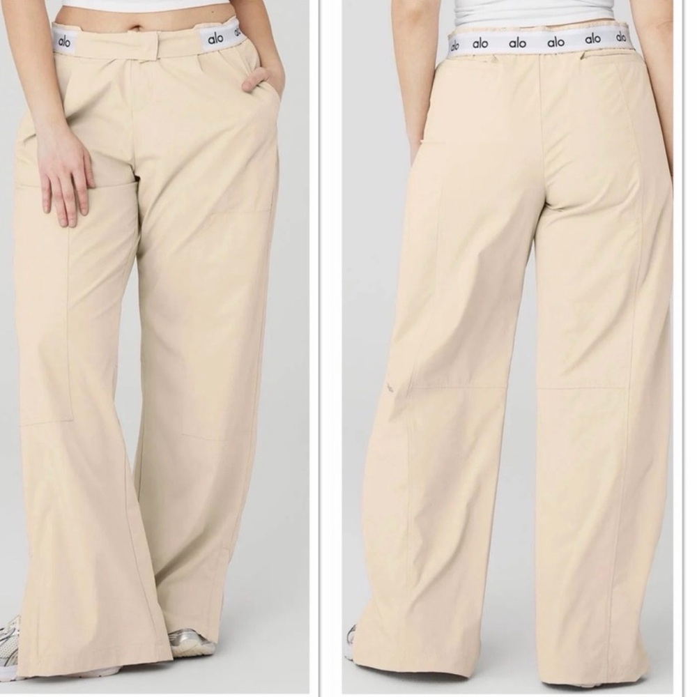 Alo‎ Yoga Flip It Trouser Macadamia Size Medium Wide leg Zipper Hem